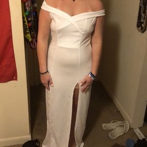 White off shoulder dress